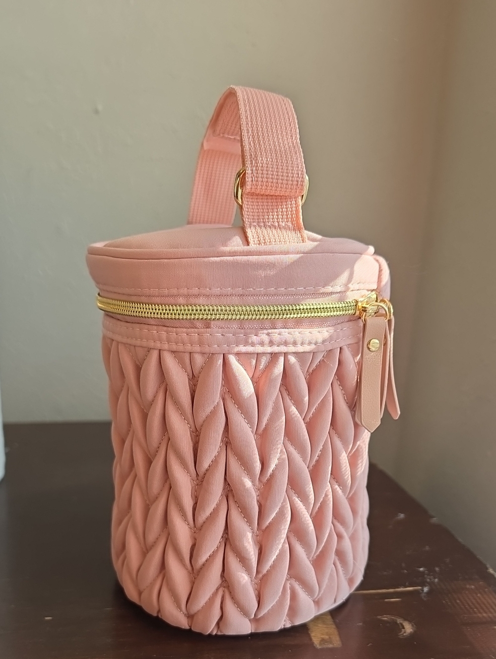 Puffy Quilted Cosmetic Bag Cylinder Travel Makeup Case Organizer – Pink Like new